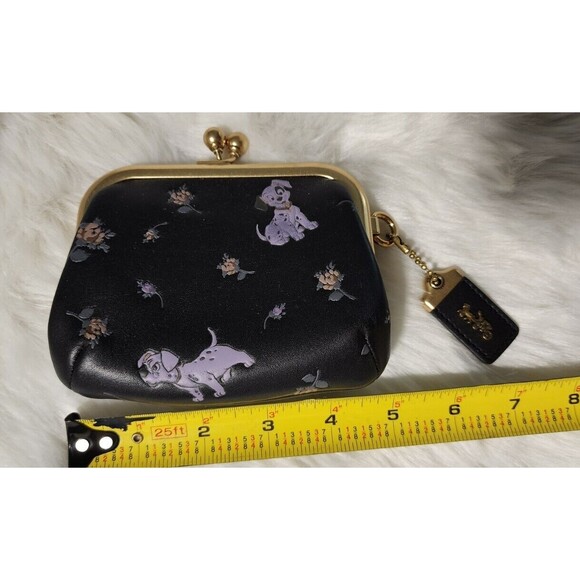 Coach Accessories - Coach x Disney 101 Dalmations Kiss Lock Leather Wallet Nwt